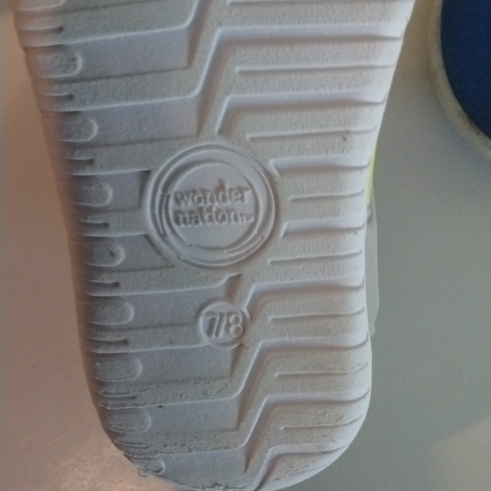 Toddler Shoes Bundle 😁 - Picture 4 of 10